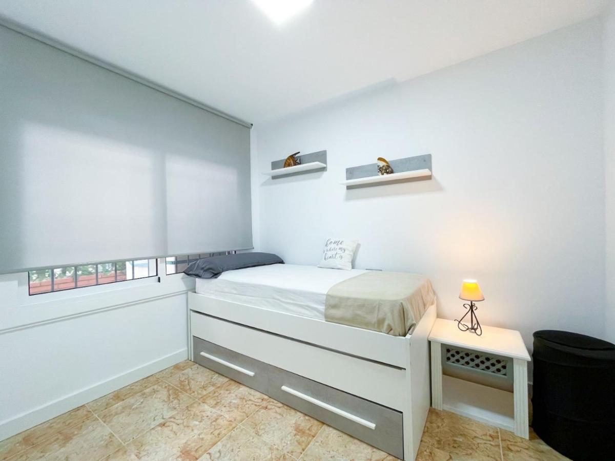 Apartamentos Calamari 1 & 2 Salou Exterior foto